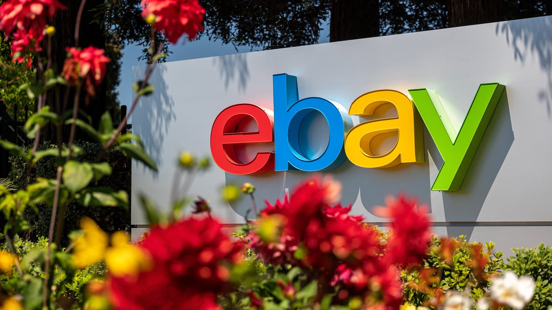 106924599 1628603116193 gettyimages 1234603206 EBAY EARNS