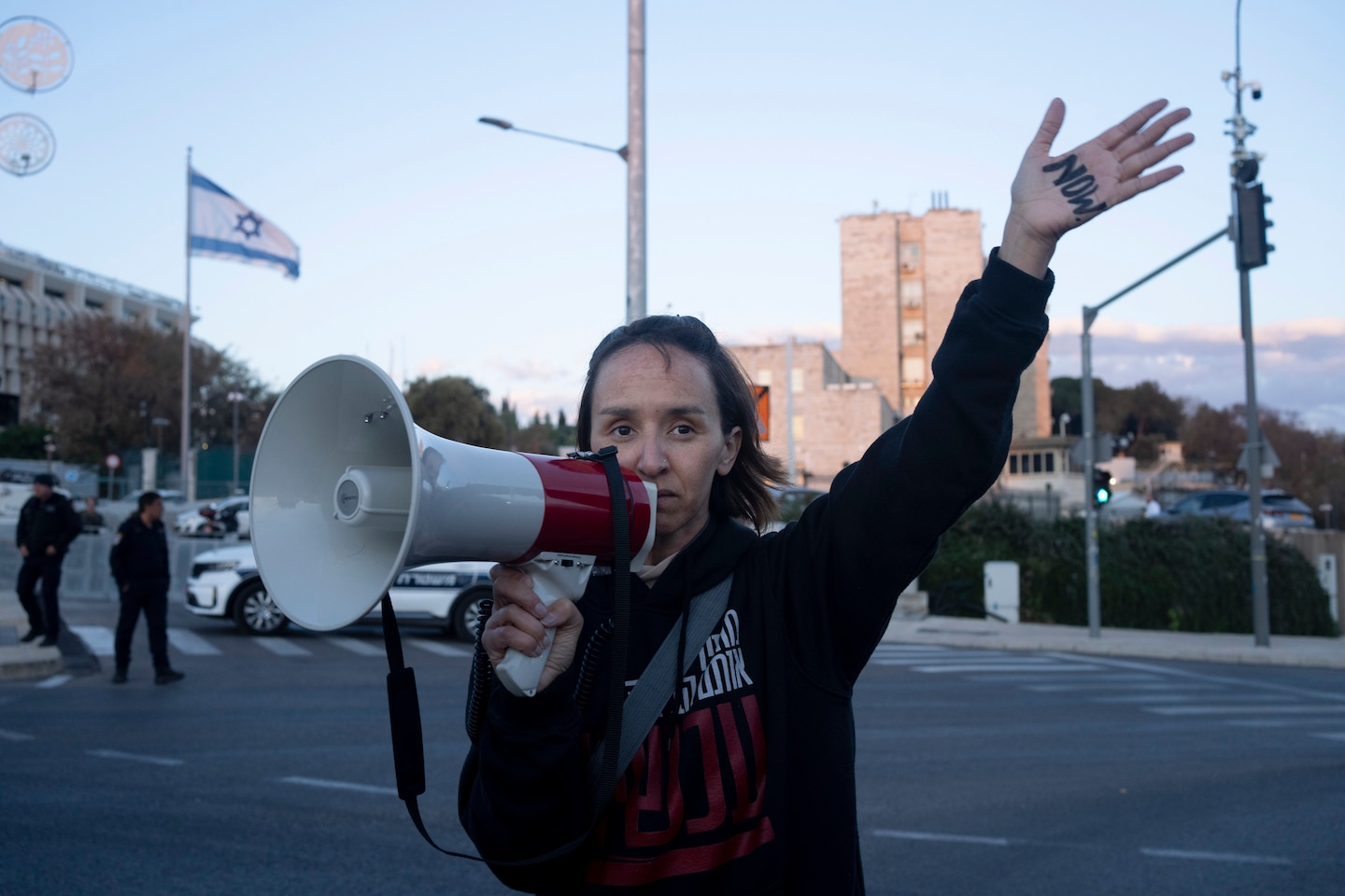 W57UFVWJZ2VF2GJMVBHFSPAWVA size normalized.jpgw1440