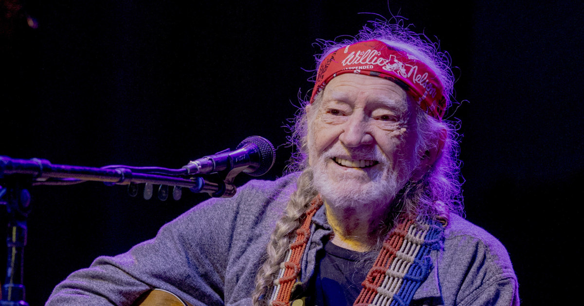 willie nelson cw 240622 ebbf0a