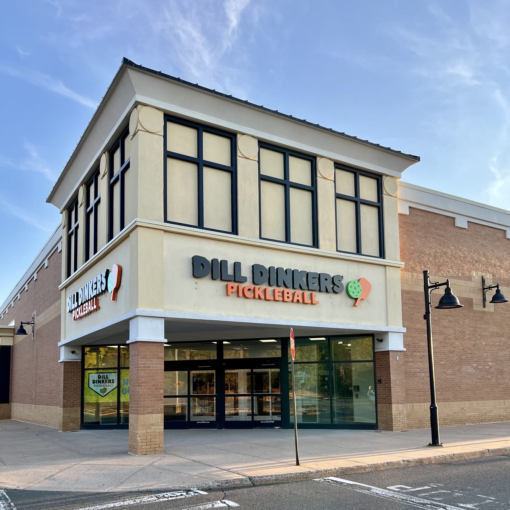 Dill Dinkers location