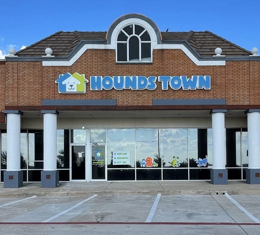 Hounds Town USA featured