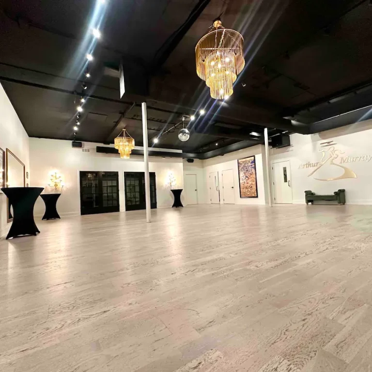 Arthur Murray White Fish Bay